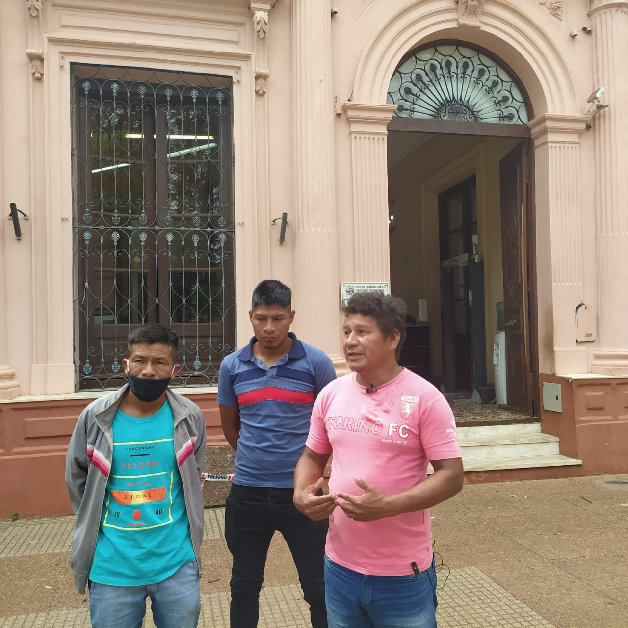 Tras los hechos de violencia denunciaron en Posadas a las policías que agredieron a los guaraníes