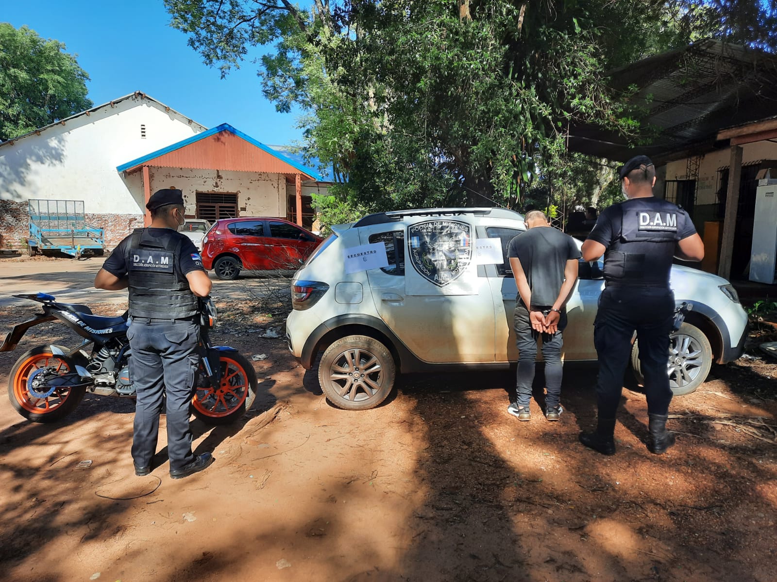 Robó un auto  en Wanda y fue detenido en Posadas