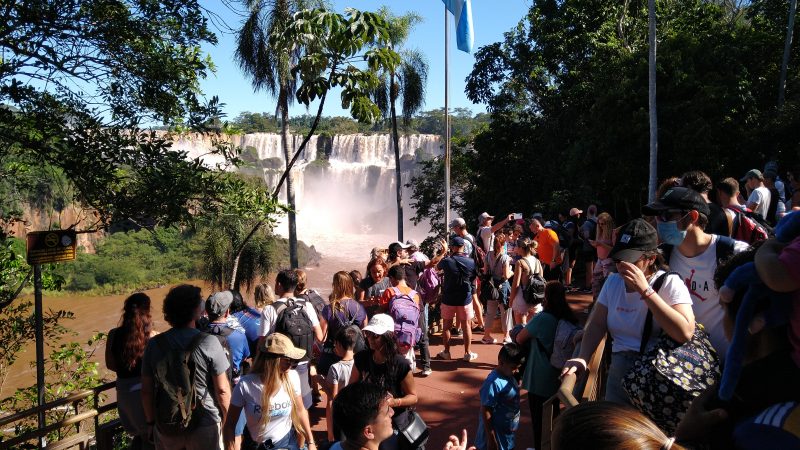 Más de 11 mil turistas visitaron cataratas el viernes Santo
