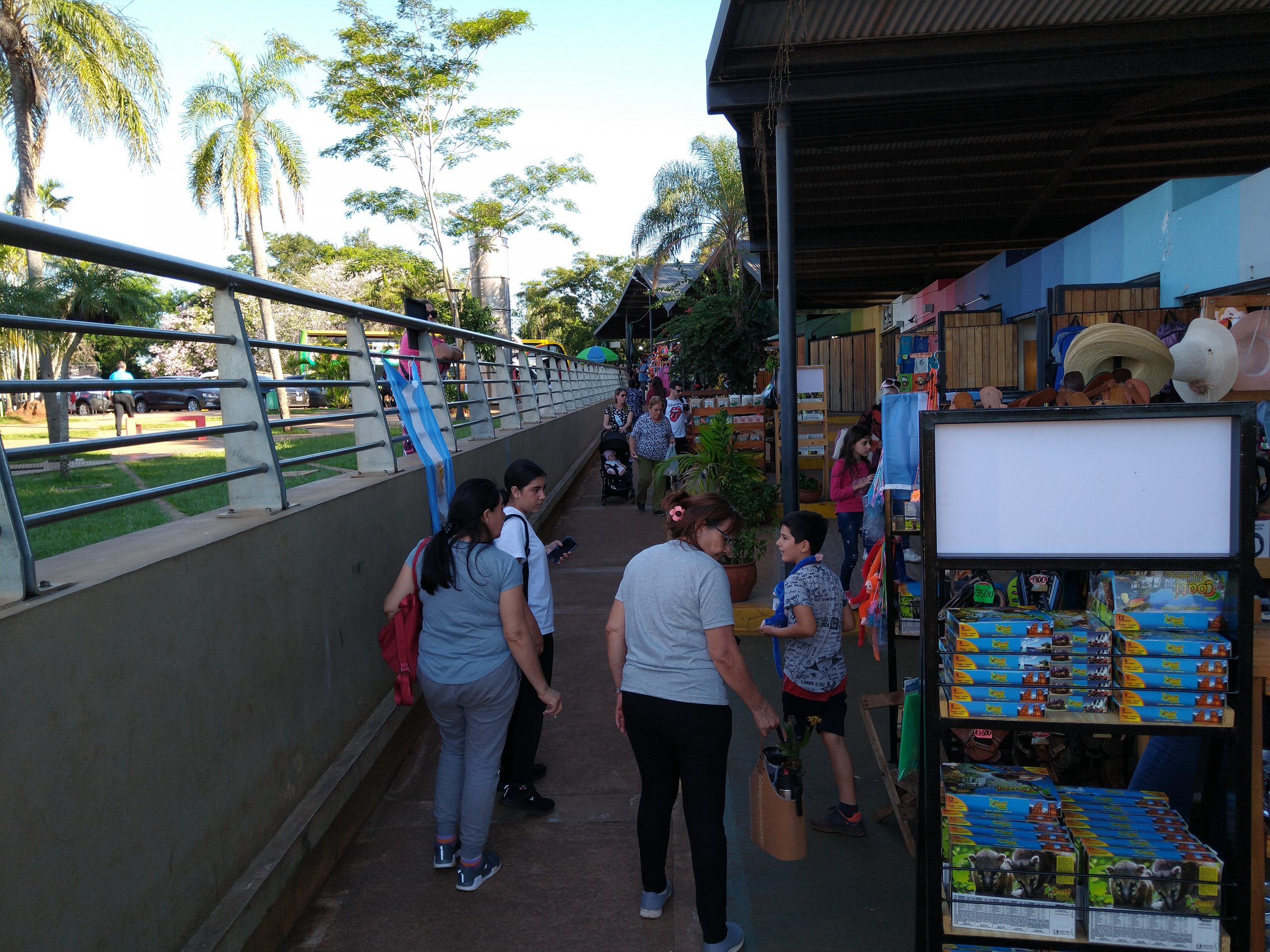 Iguazú registró un incremento del 80 por ciento en las ventas durante Semana Santa