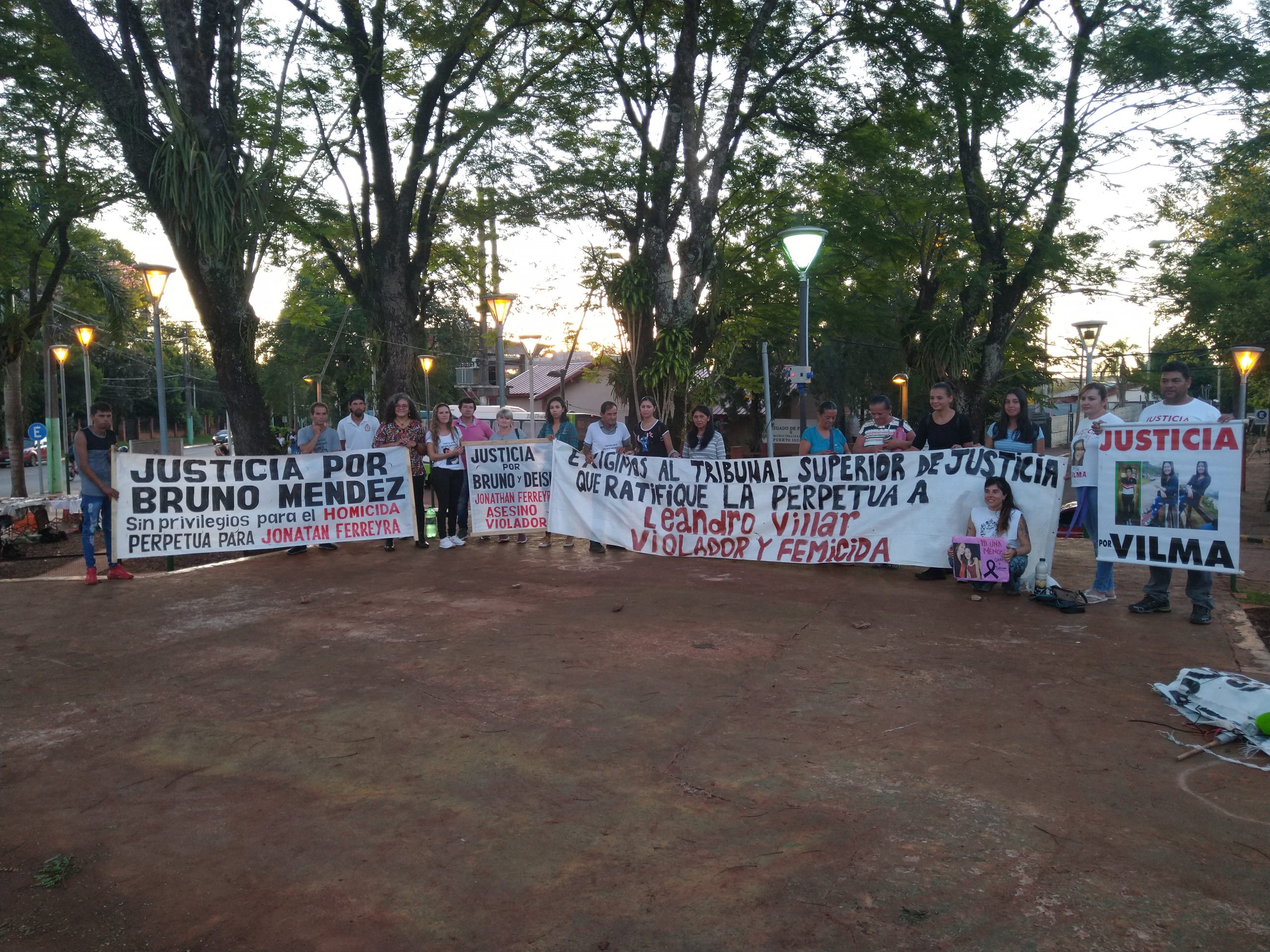 Familias de víctimas se reunieron y decidieron marchar para exigir justicia por Bruno Méndez