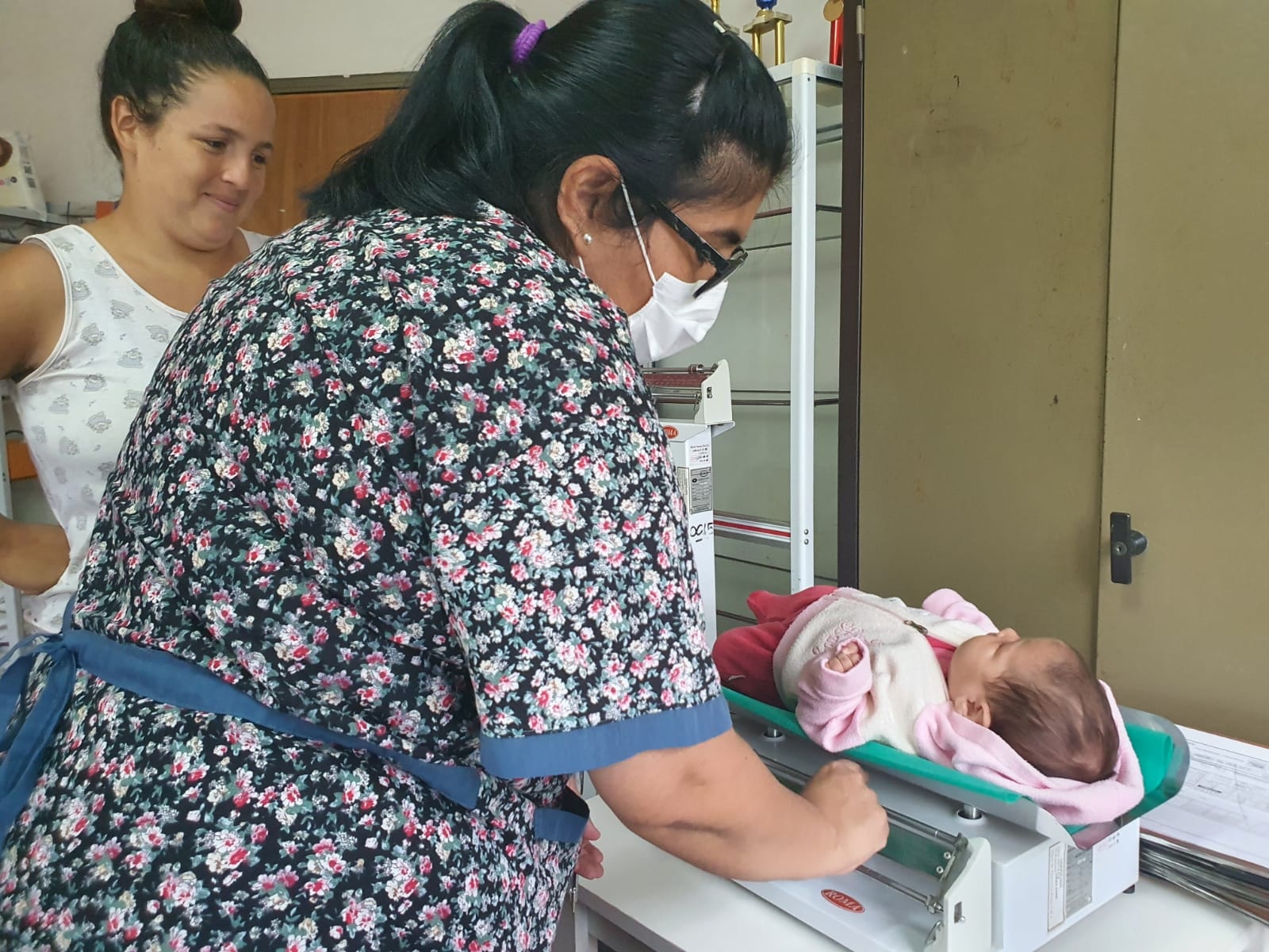 Operativo “El Hogar de Día en tu barrio” en Iguazú alcanzó a más de 100 familias