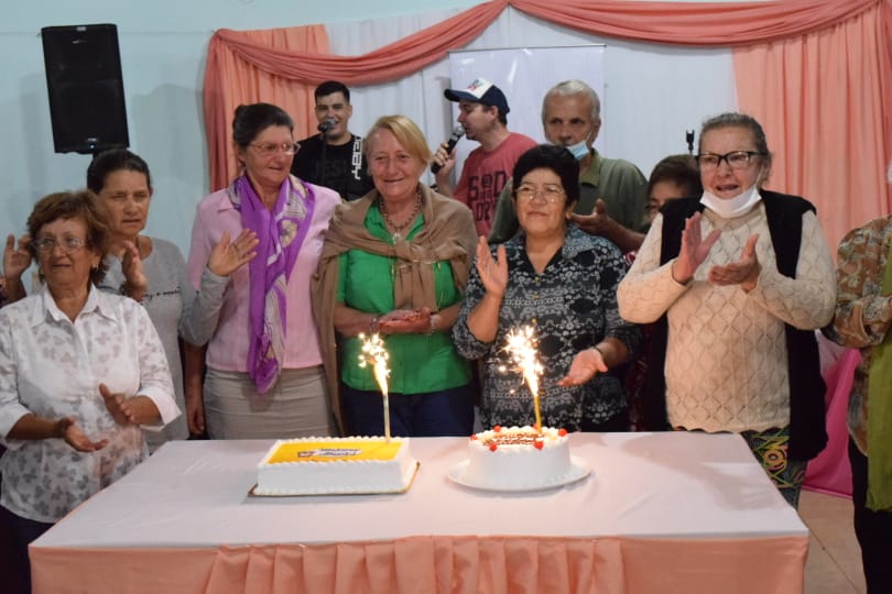 Divertida tarde para abuelos de Concepción de la Sierra