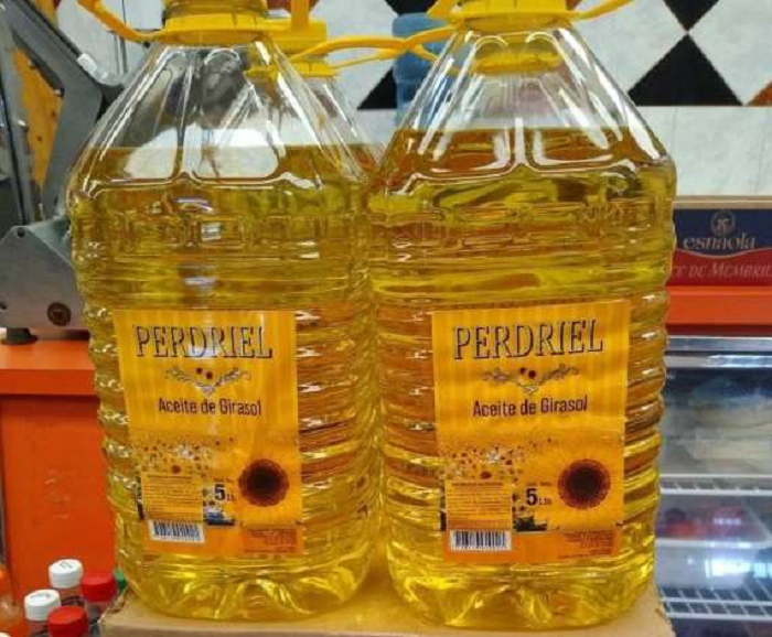ANMAT prohibió la venta de un aceite de girasol «ilegal» y de un suplemento dietario