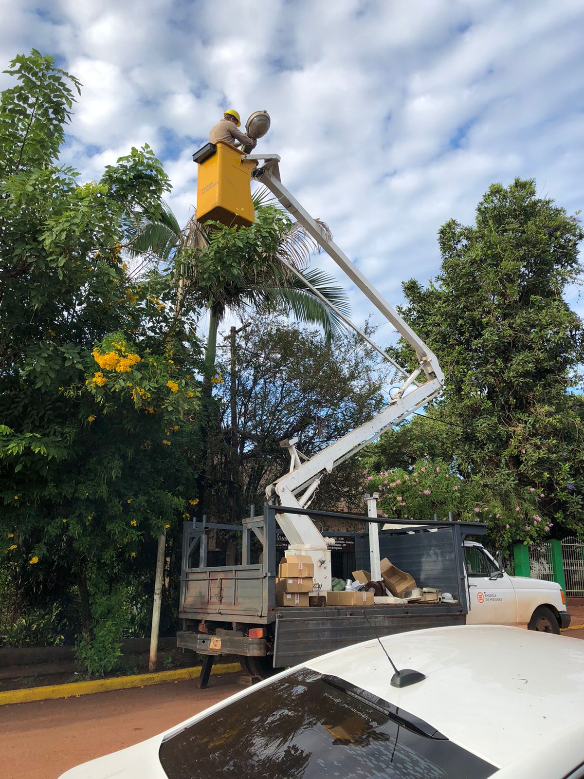 Comandante Andresito contará con 100 nuevas luminarias LED