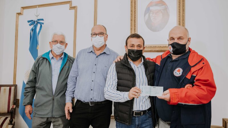 El gobierno entregó subsidio para maquinaria de combate contra incendios
