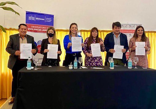 Capacitación sobre violencia laboral e implementación del Programa Quálitas en Puerto Iguazú