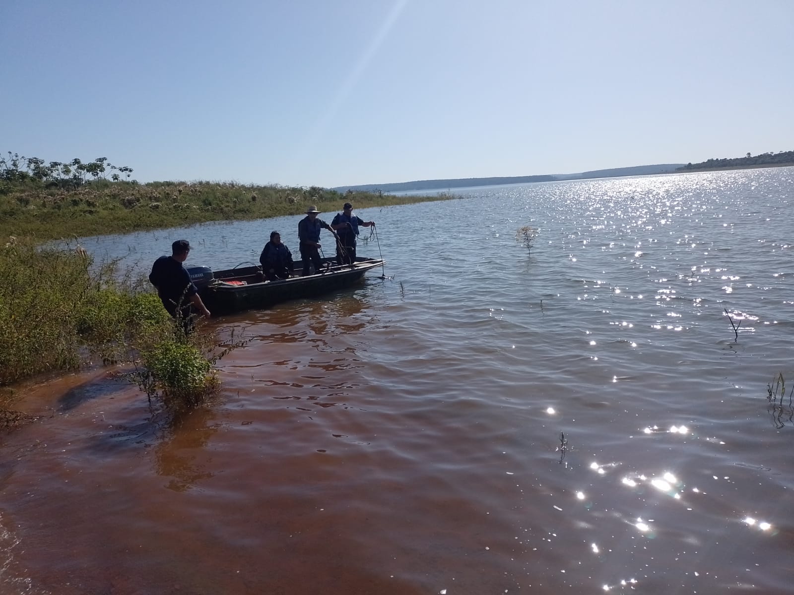 Encontraron el cuerpo de un pescador en la aguas del lago Urugua-í
