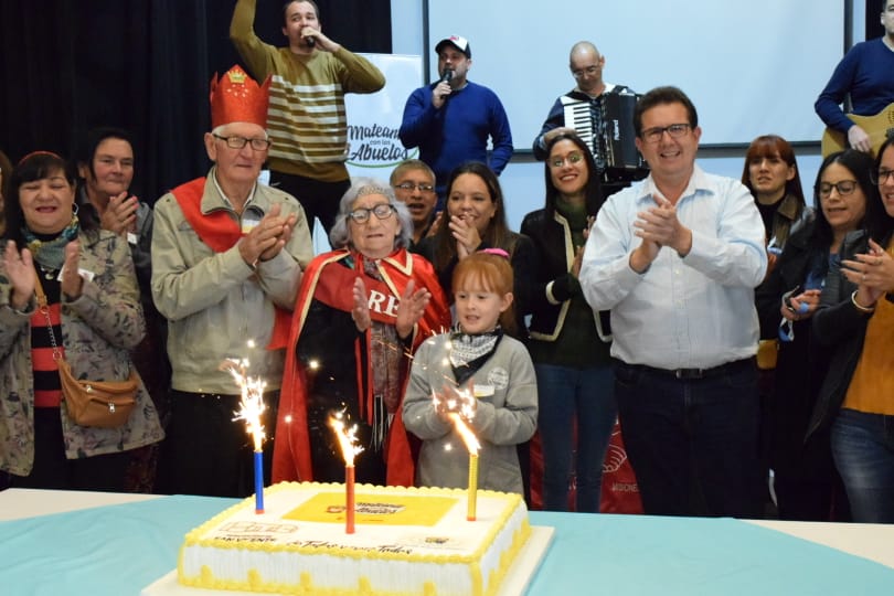 “Mateando” celebró junto a los abuelos de San Vicente