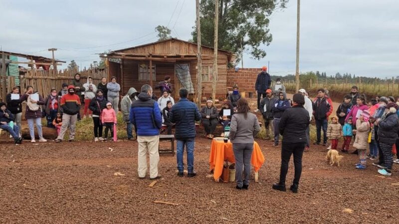 Más de 140 familias del barrio “Alberto Fernández” regularizaran la conexión de energía eléctrica