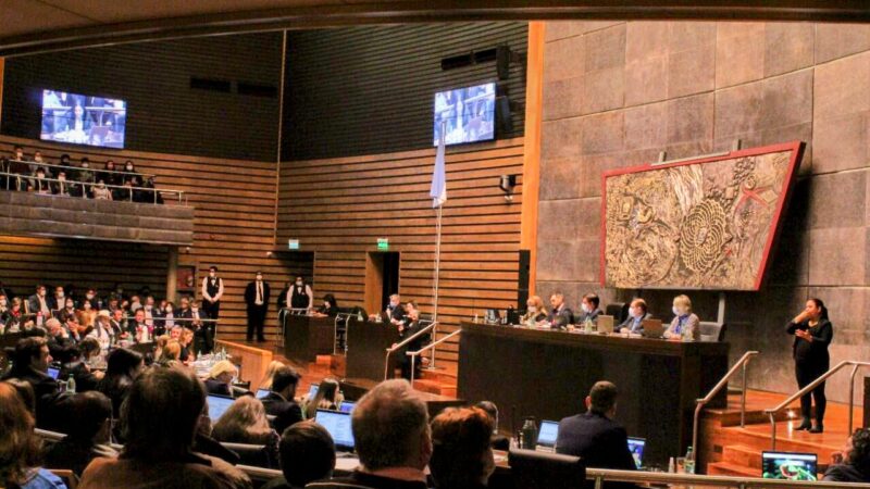 Aprueban Ley para la elaboración de sentencias de fácil comprensión