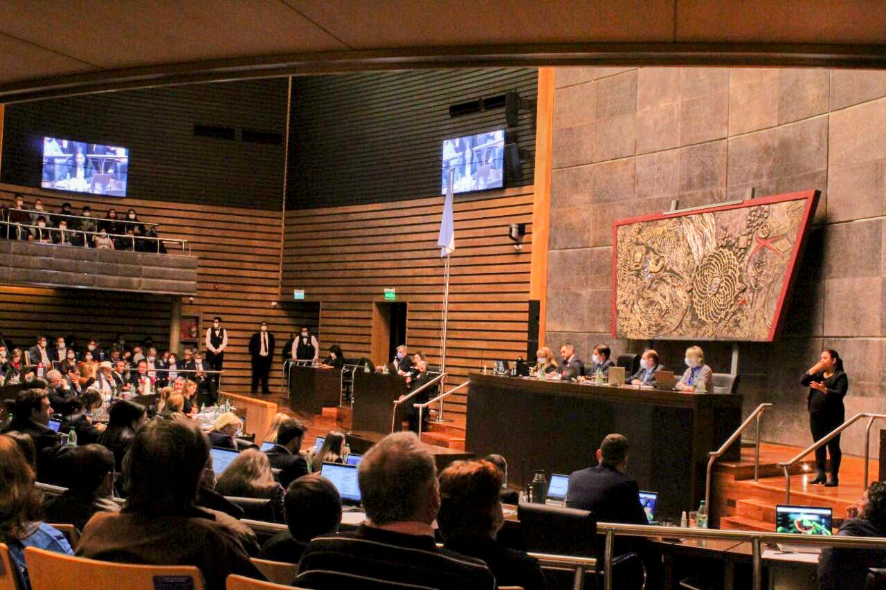 Aprueban Ley para la elaboración de sentencias de fácil comprensión