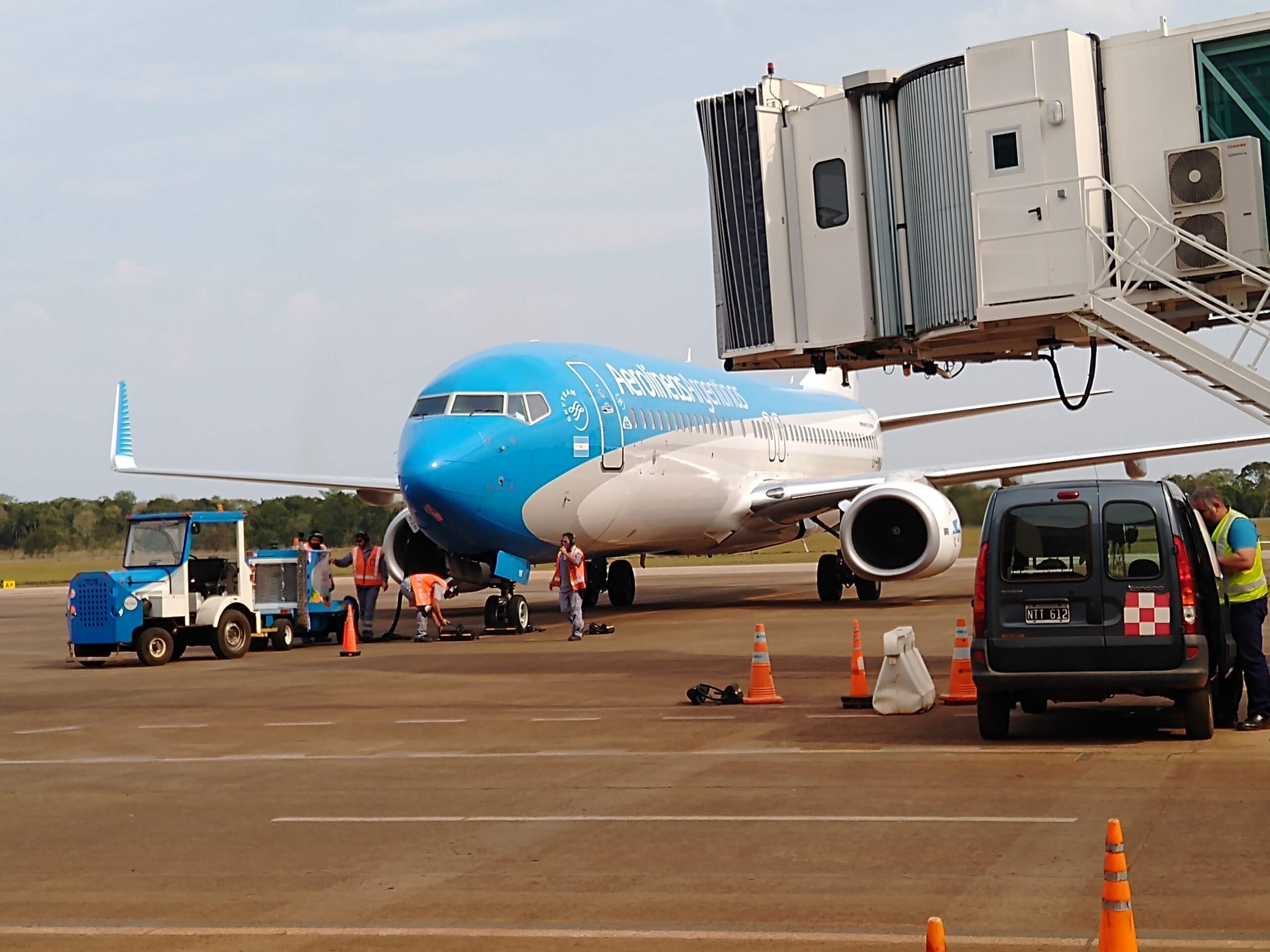 Solo Aerolíneas Argentinas transportará más de 300.000 pasajeros este fin de semana largo