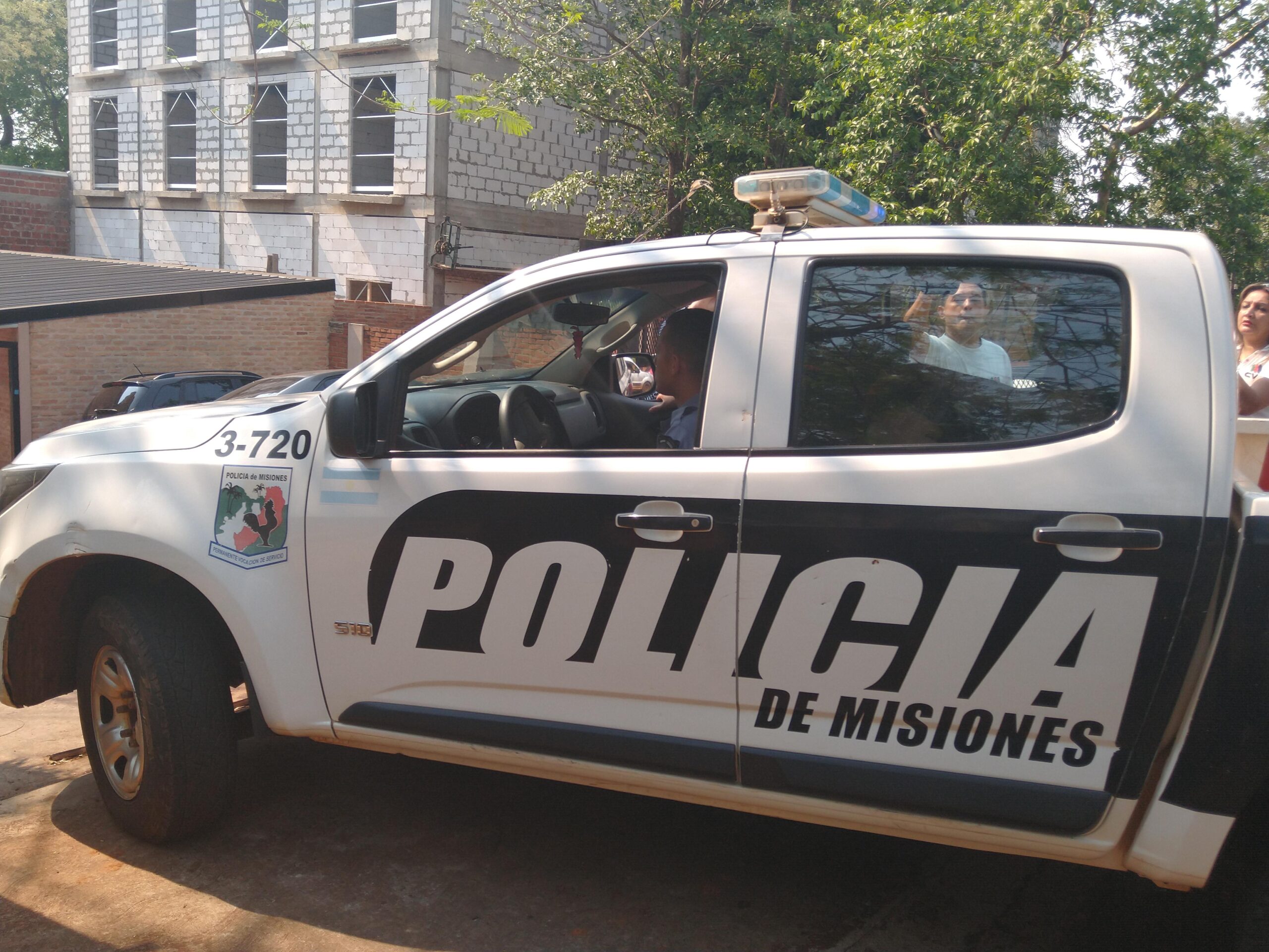 La policía investiga un confuso episodio donde un hombre fue herido con arma blanca