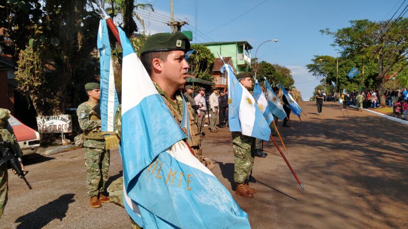 Soldados egresados de la escuela Militar de Monte juraron lealtad a la bandera