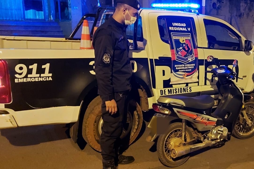 Fue a denunciar el robo de su motocicleta pero el vehículo ya estaba en la comisaria