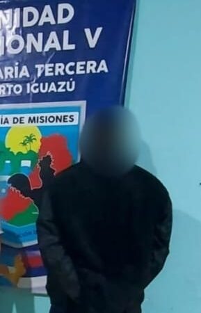 Atacó a un hombre con un machete y fue detenido