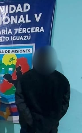 Atacó a un hombre con un machete y fue detenido