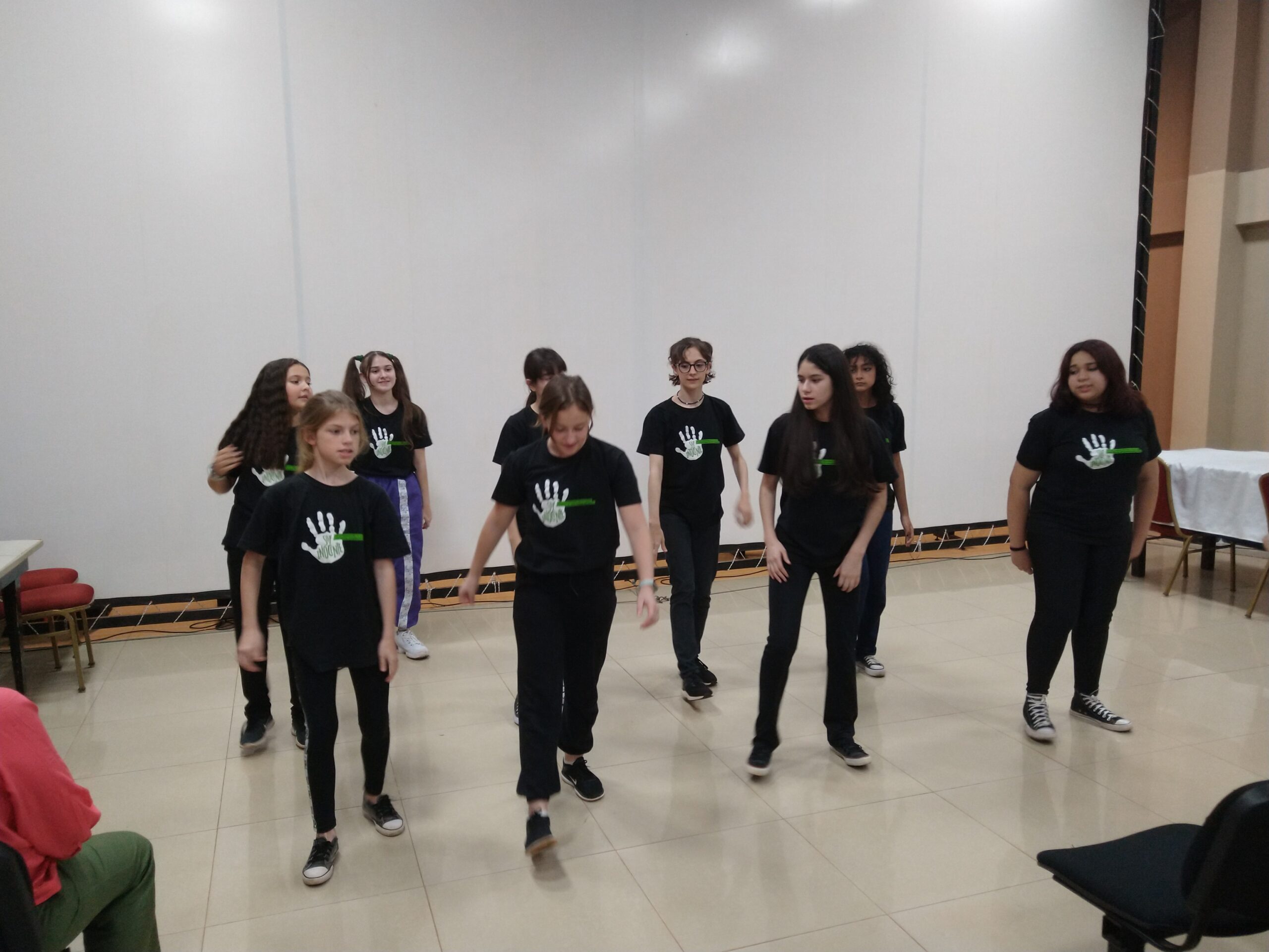 Niñas, niños y adolescentes en situación de vulnerabilidad y violencia pueden denunciar en la línea 102