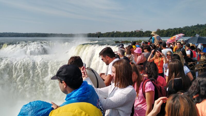 Turismo: Julio marca un nuevo récord de visitantes en Cataratas