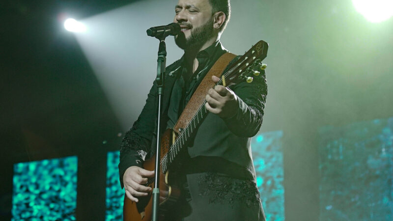 Hoy Lucas Sugo abrirá la temporada de invierno son un show en pleno centro de Iguazú