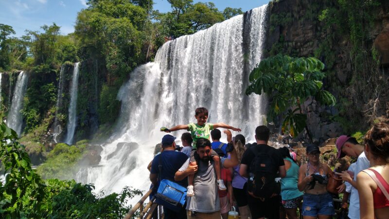 Extraordinario fin de semana largo en Iguazú