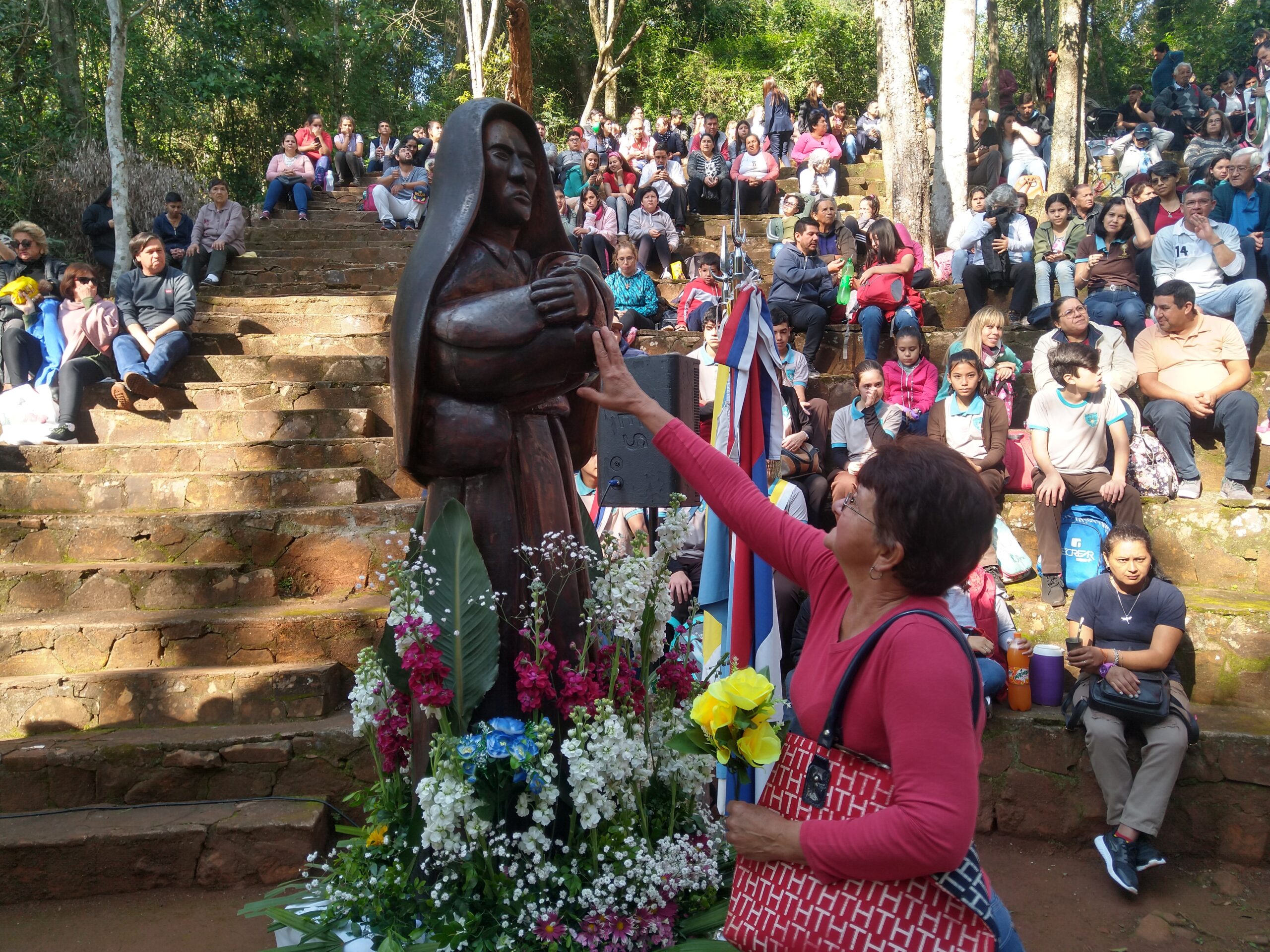 Santa María del Yguazú: 400 peregrinos arribaron al santuario desde Puerto Libertad