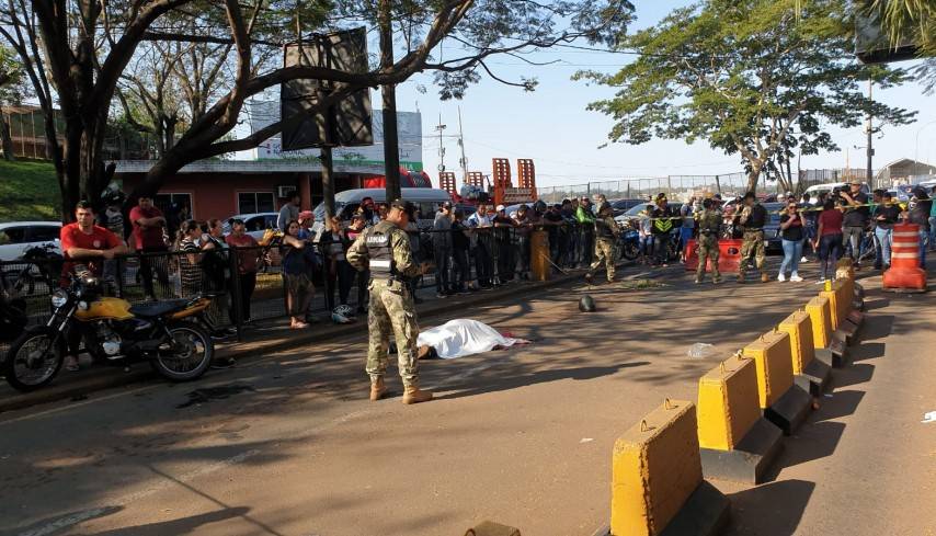 Motoquero Brasileño murió decapitado al intentar cruzar por un sector inhabilitado