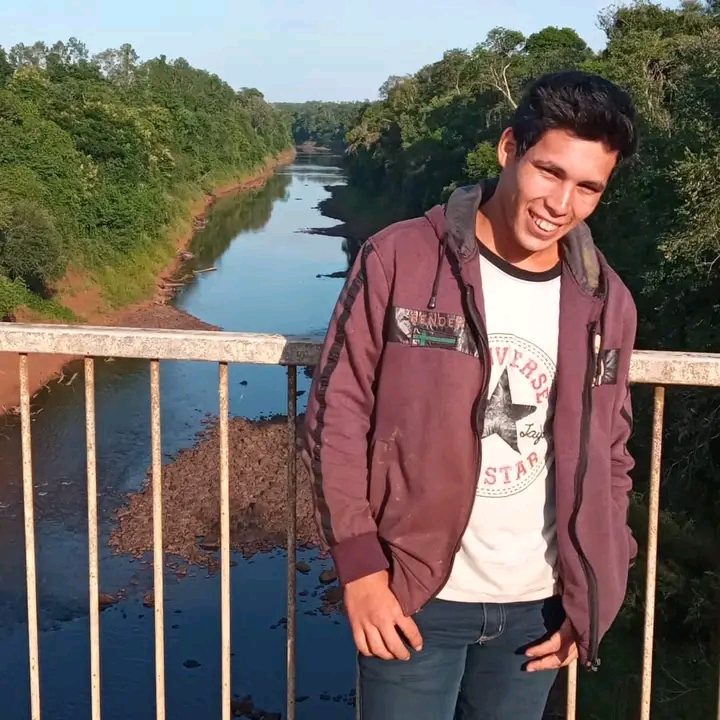 Joven pelea por su vida tras ser atropellado y apuñalado en Puerto Esperanza