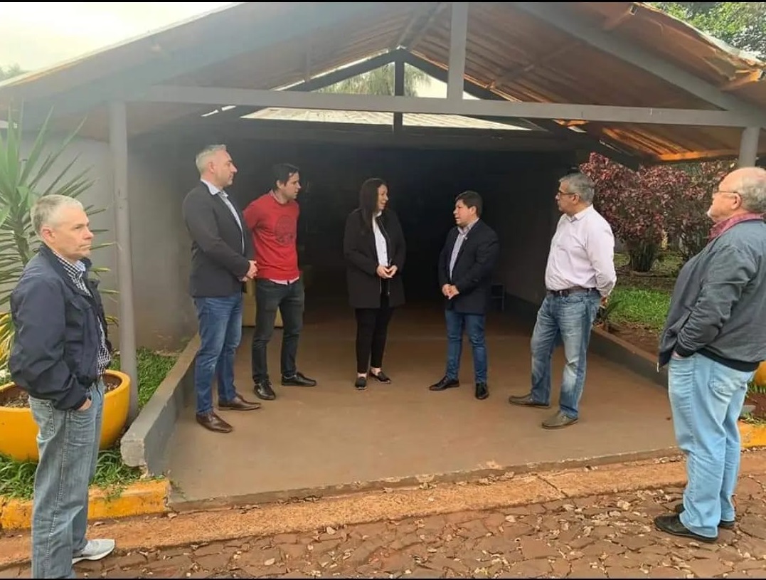 Salud Pública junto a la Agencia Nacional de Discapacidad construirán un Centro de Rehabilitación en la provincia