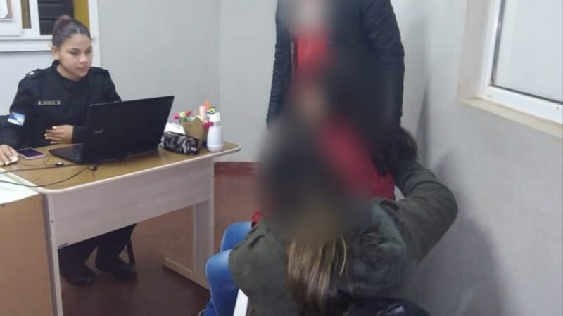 Ya se encuentra con sus familiares la jovencita de 15 años buscada en Andresito
