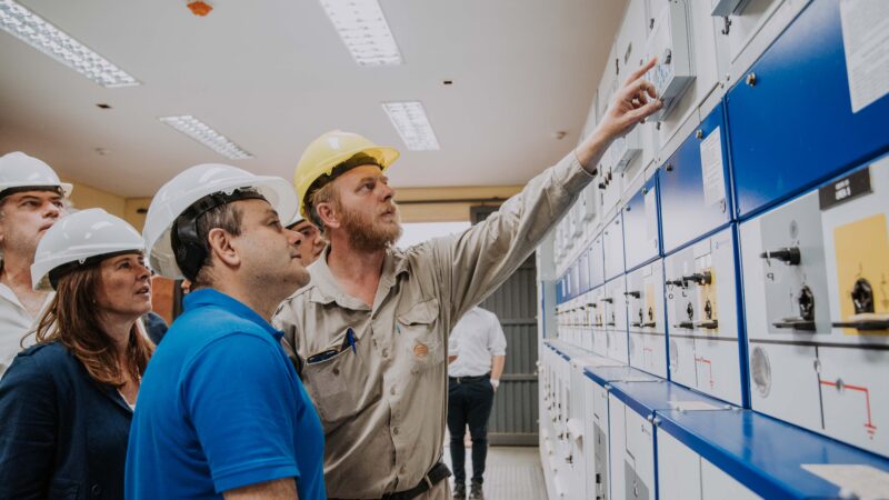 Itaembé guazú sumó un nuevo transformador a su red que garantiza energía para 28 mil vecinos