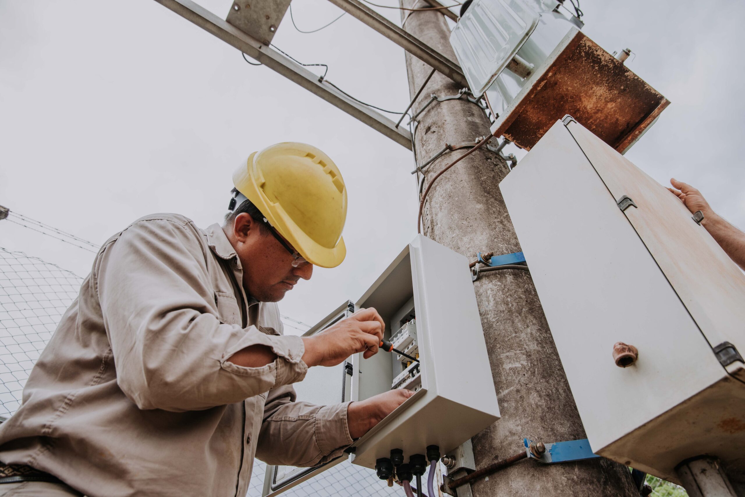 Inauguraron la obra que provee electricidad a 300 familias de San Antonio 