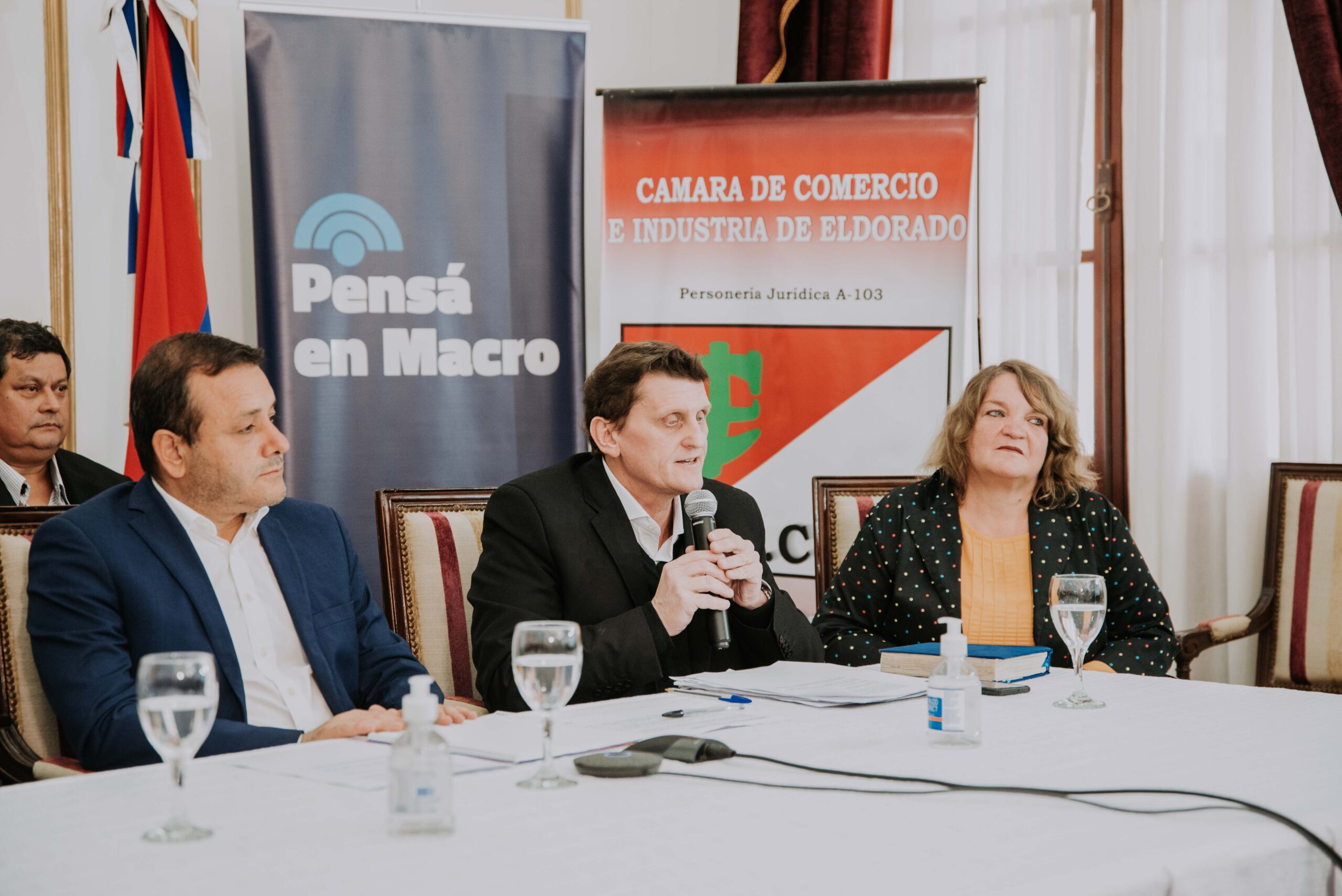 Anunciaron el programa “ahora mamá” y otro de descuentos para Eldorado