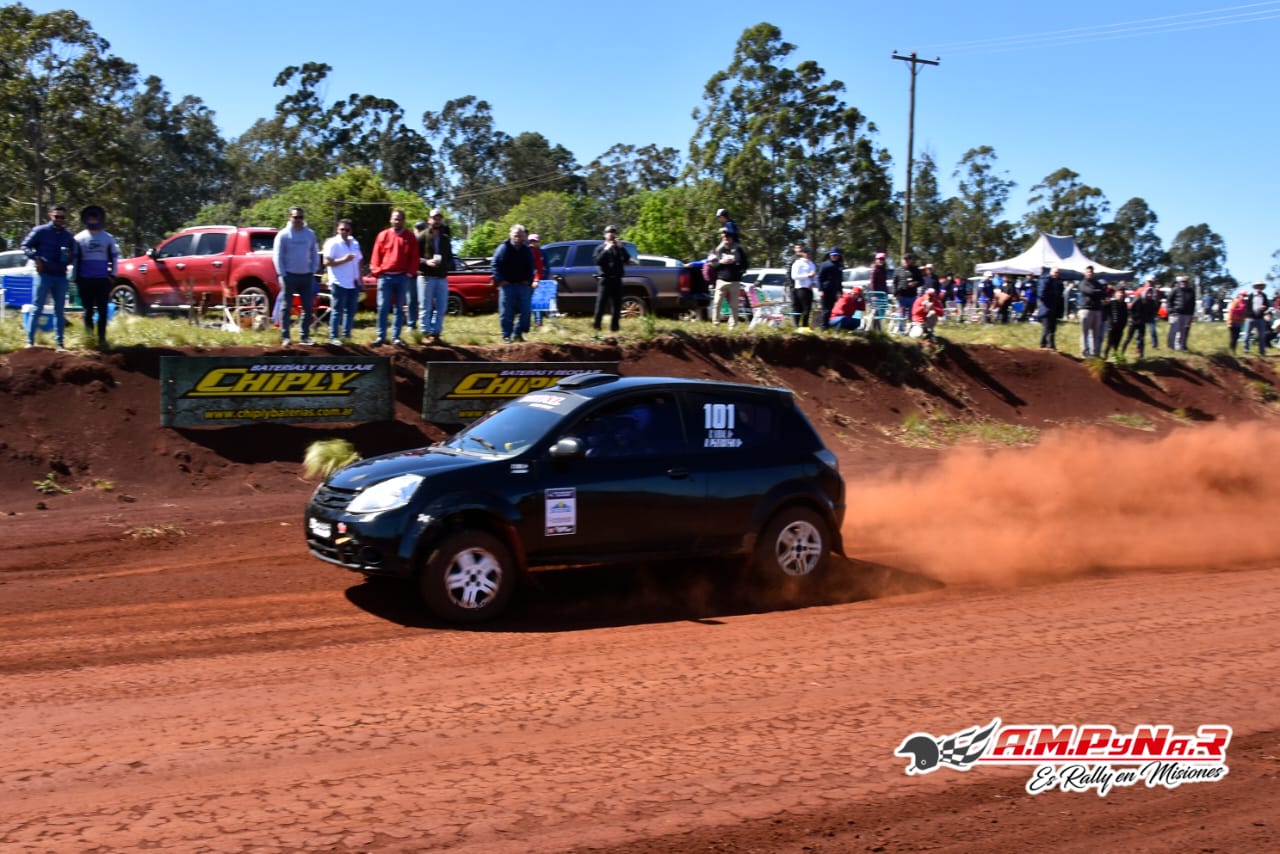 La dupla Gabriel Vidal Rodríguez-Ricardo Pszegotski se llevó la primera etapa del rally de Apóstoles
