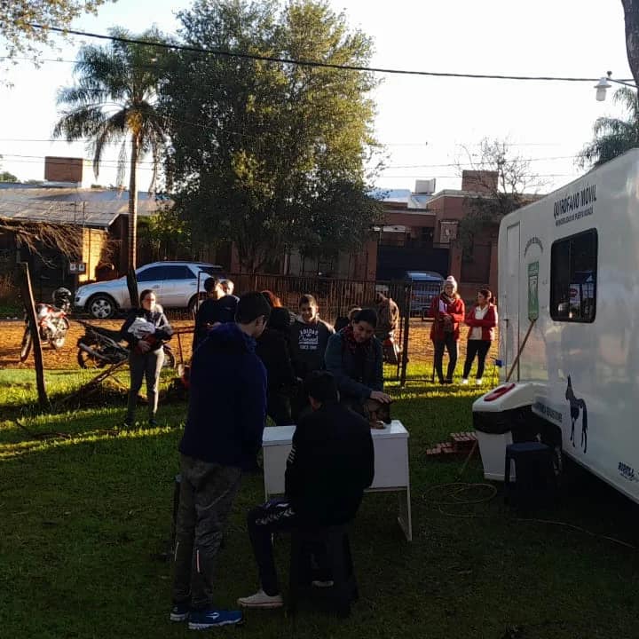 El quirófano móvil estará esta semana en barrio Hermoso y luego se traslada a Villa Alta