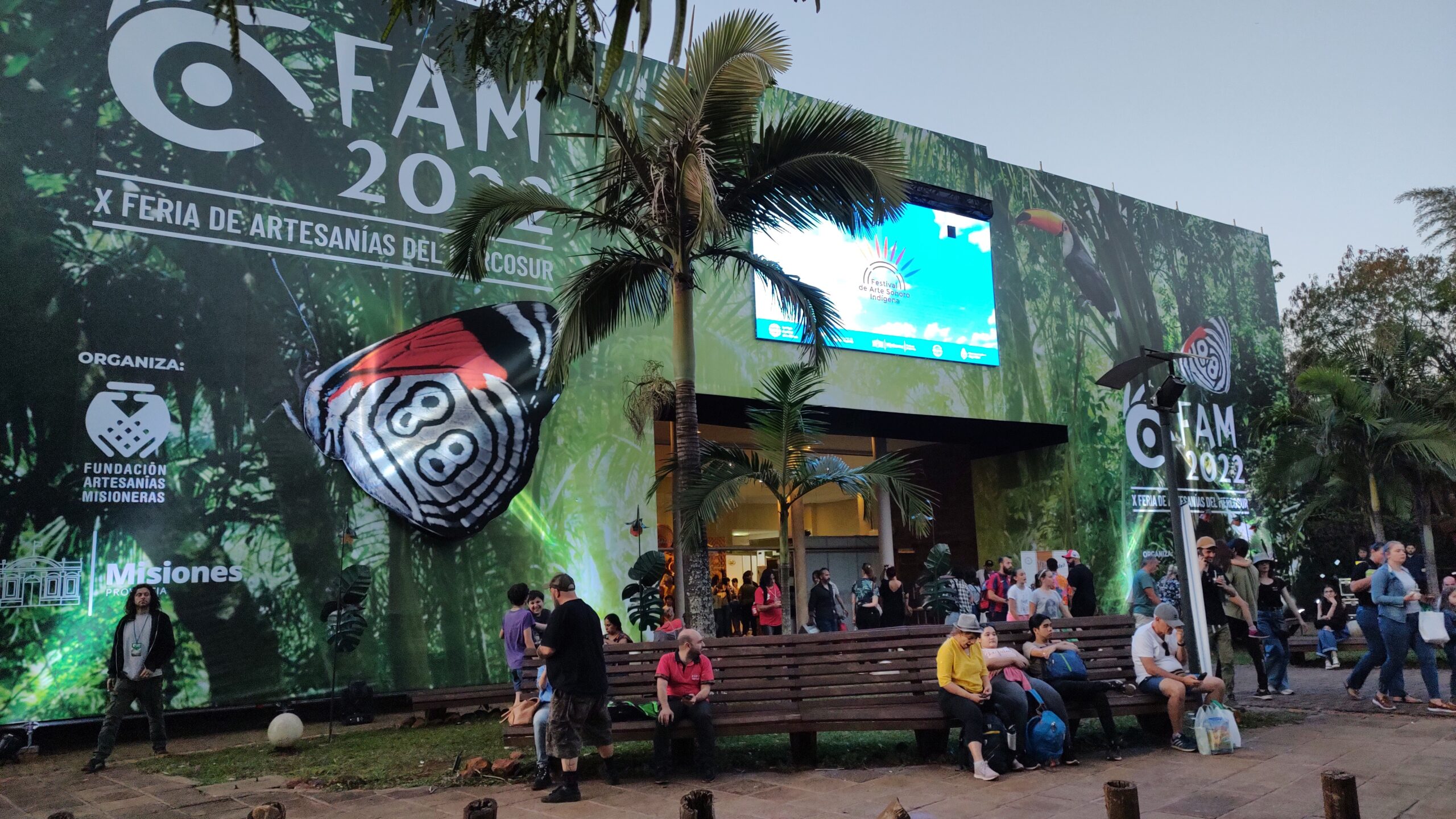 Cerca de 35 mil personas visitaron la Feria de Artesanías del Mercosur en su 10° edición