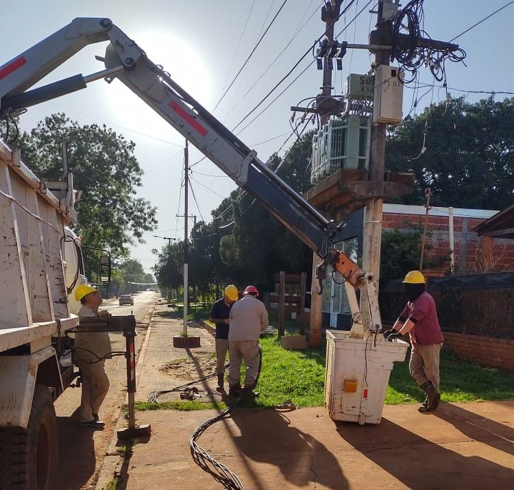 Refuerzan el sistema energético de Libertad con la instalación de un nuevo transformador de 500 KVA