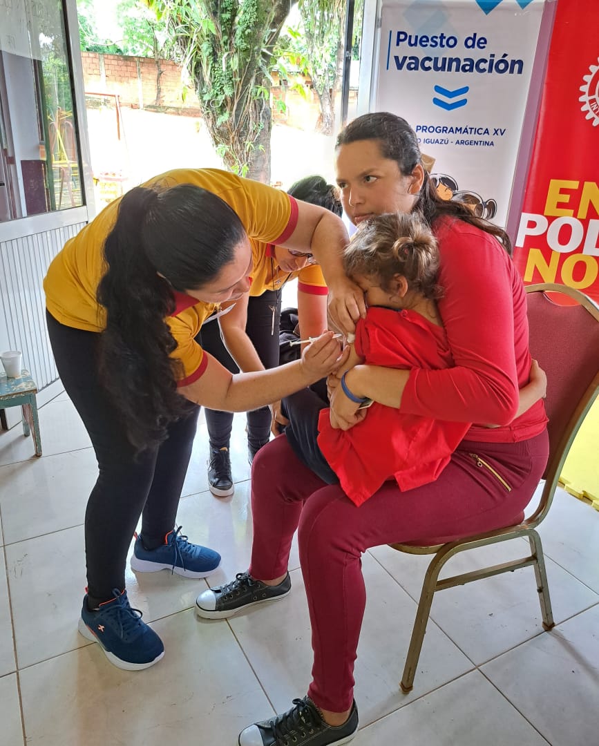 Continua la campaña de vacunación a los niños, este fin de semana realizaran acciones extramuro