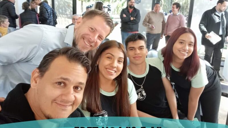 Los alumnos de la EPET N°4 ganadores del concurso «Plazas Inteligentes» viajan a Buenos Aires