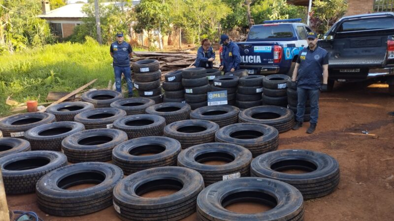 La federal realizó 26 allanamientos y detuvo a 13 personas involucradas en el contrabando de cubiertas