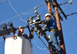 Un fuerte descarga eléctrica por el temporal dejó a Puerto Iguazú sin energía