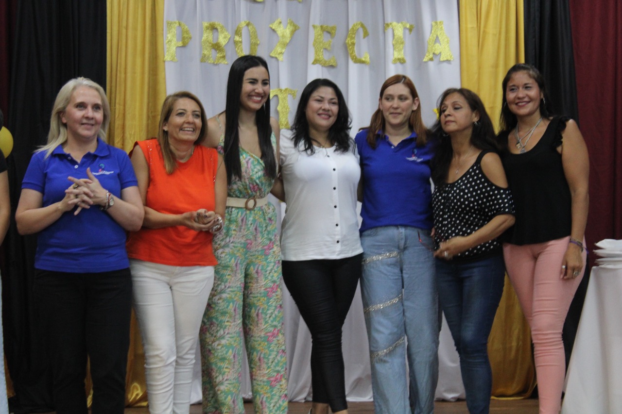 Egresar: 1000 estudiantes retomaron estudios y lograron el título secundario