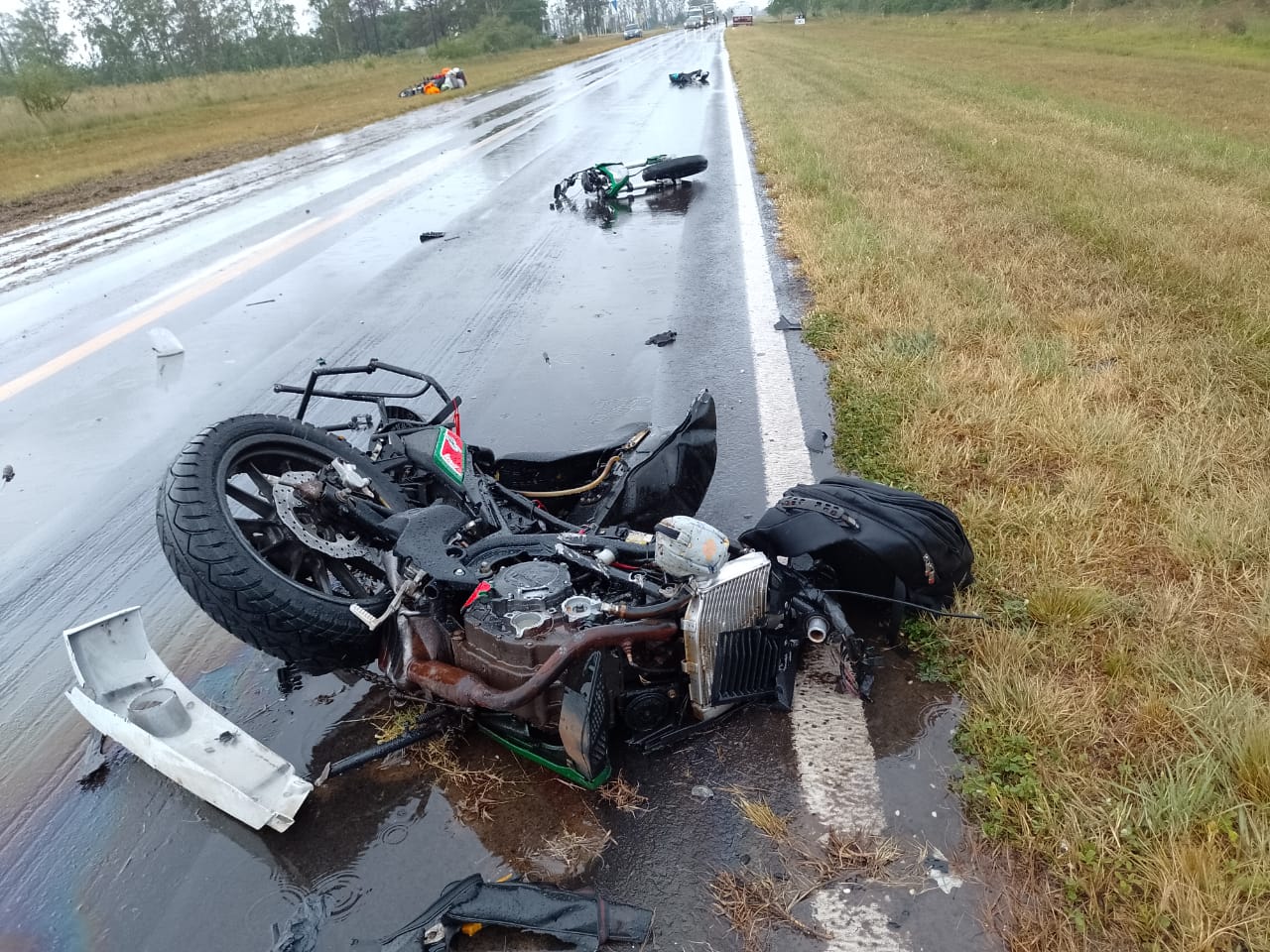 Un motociclista de Iguazú falleció en la Ruta Nacional 12 en cercanías Itá Ibaté.
