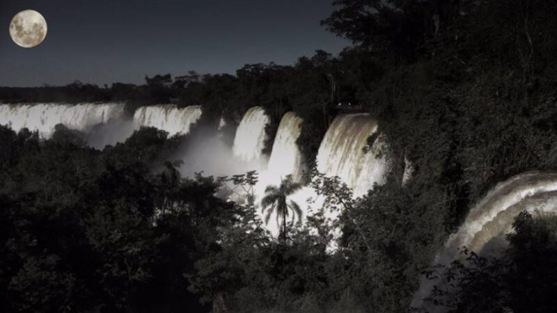 Opciones para disfrutar de la luna llena y las estrellas en Iguazú