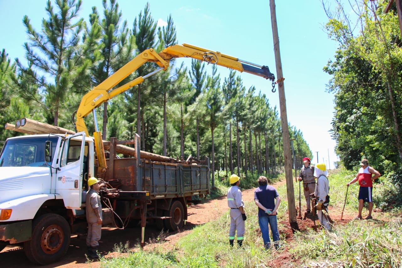 Colonia Delicia: 200 familias cuentan con energía de calidad en sus hogares