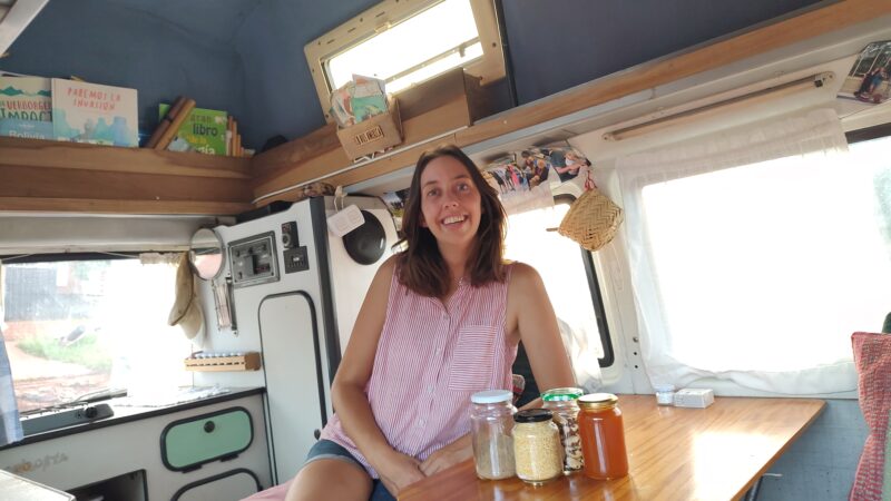 Trotamundos brindará charlas para concientizar sobre la necesidad de eliminar el consumo del plástico