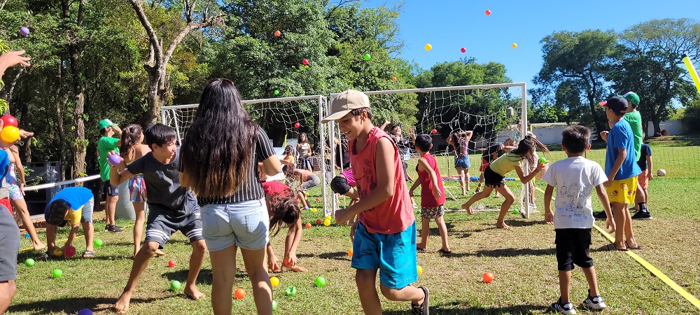 Más de dos mil chicos de merenderos pasaron por “Recreo de Verano”