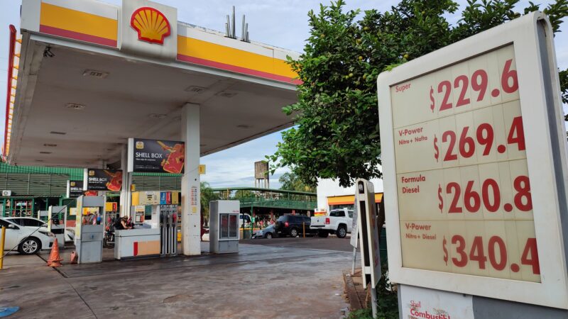 Shell aumentó el precio de sus combustibles algunos productos superaron el porcentaje acordado