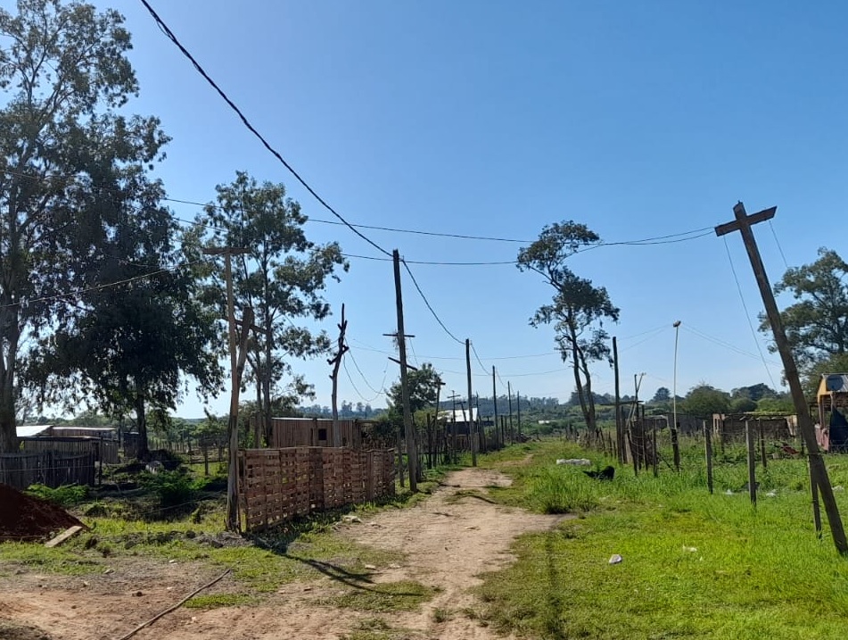 Extendieron el tendido eléctrico para el barrio «Santa Cecilia III» de Candelaria